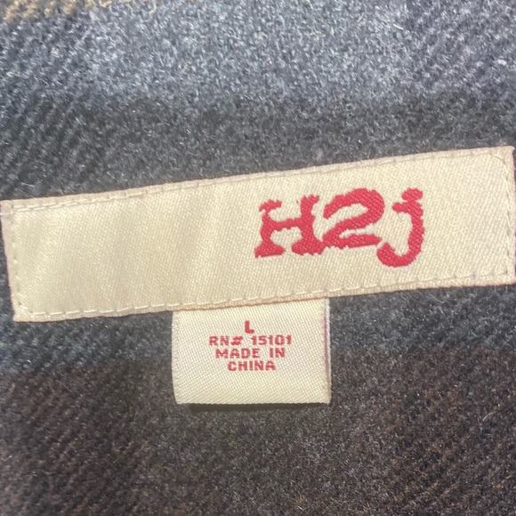 H2j peacoat fully lined. Size L - Picture 5 of 9